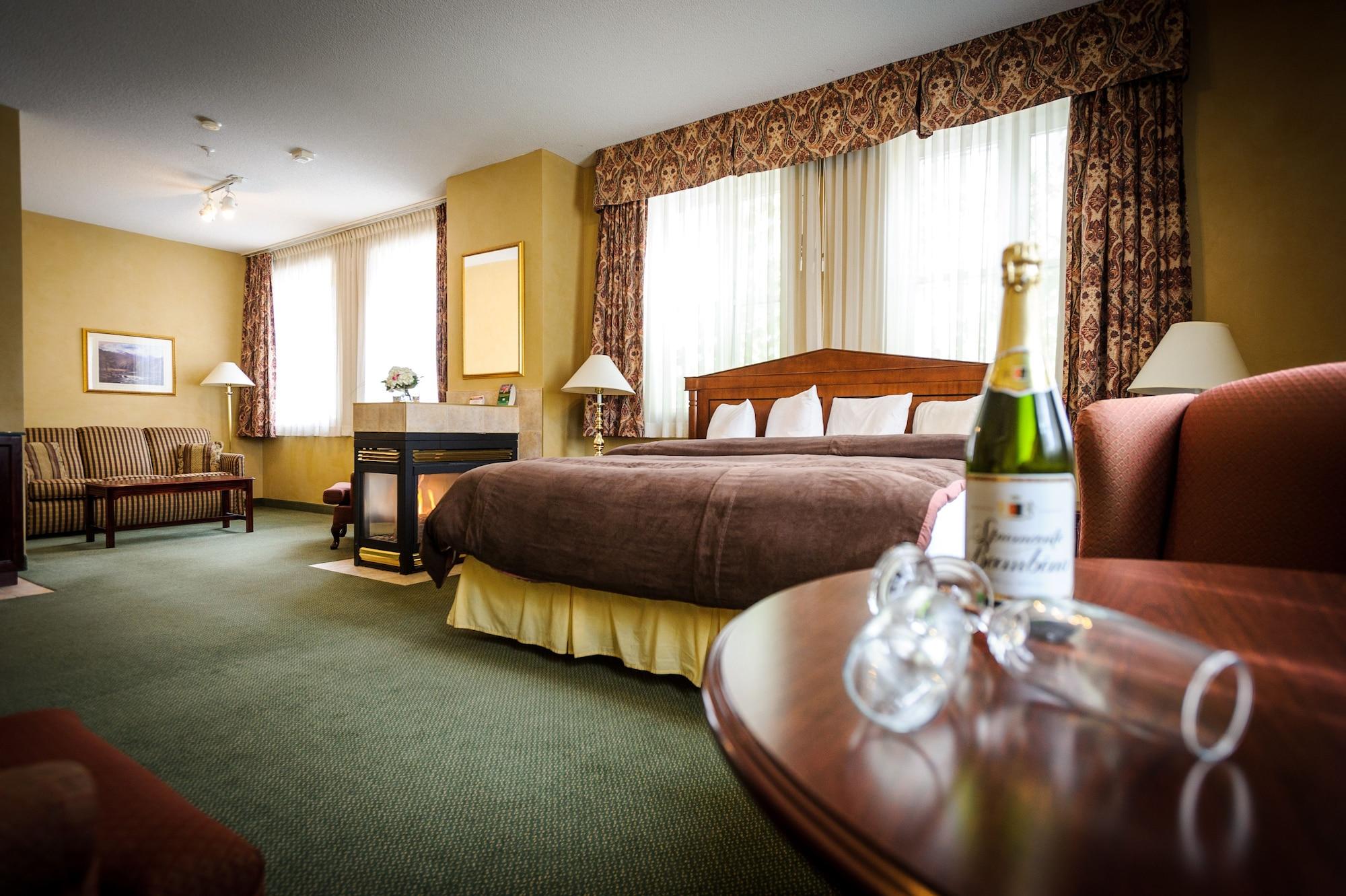 Peterborough Inn & Suites Hotel Esterno foto