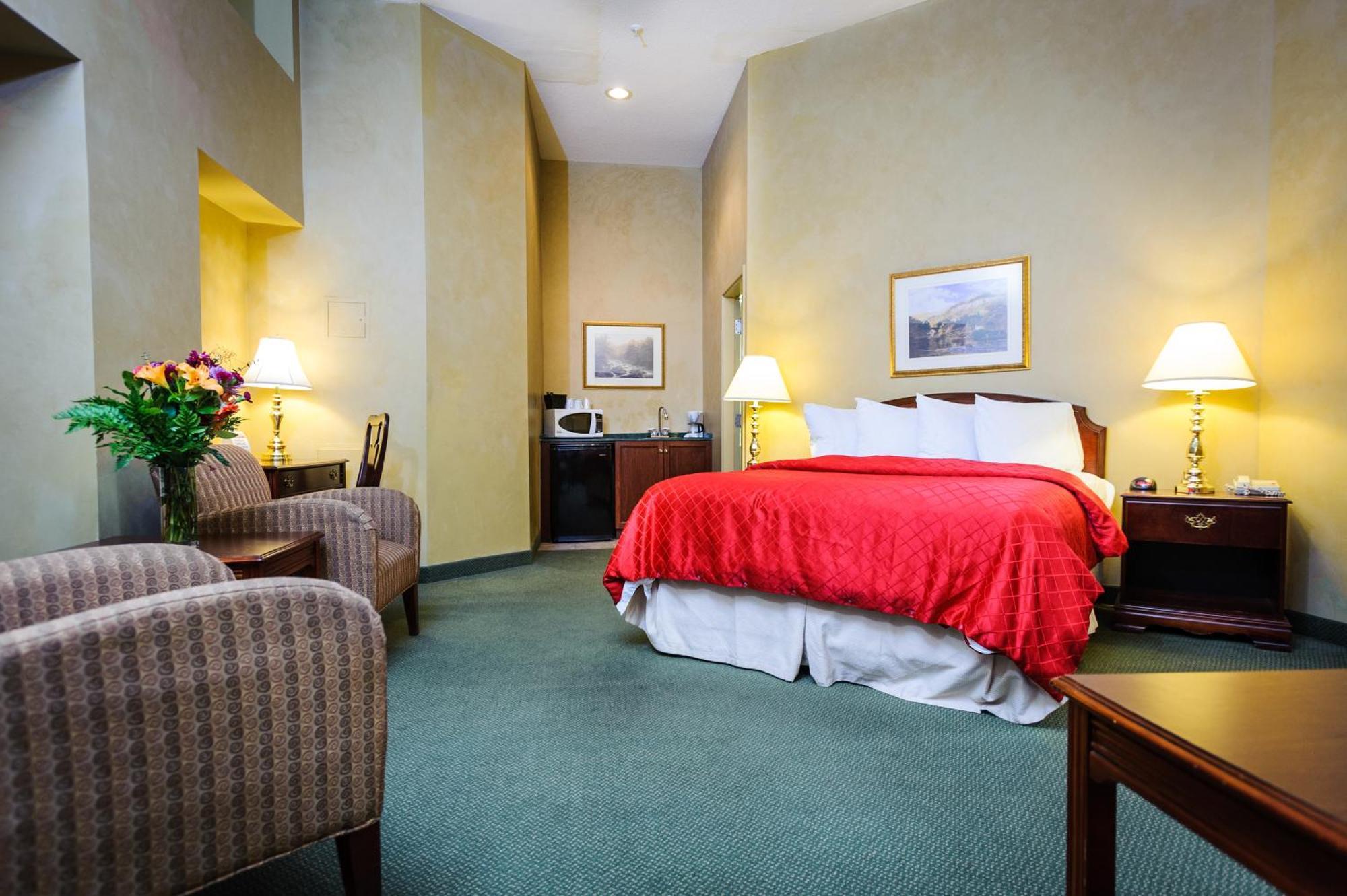 Peterborough Inn & Suites Hotel Esterno foto
